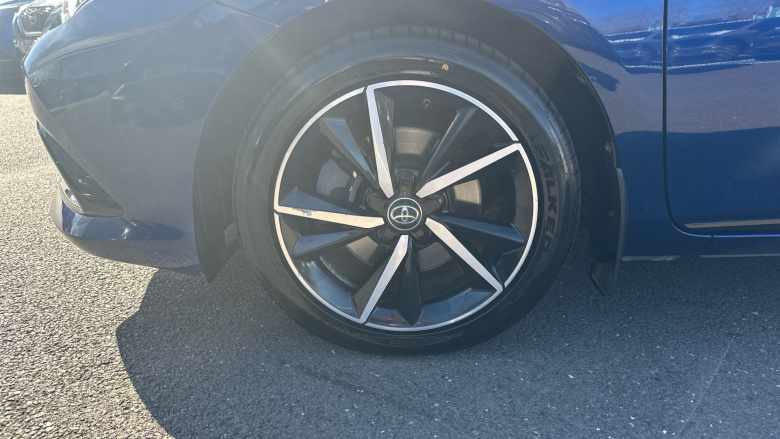 Toyota Auris 1.8 Hybrid Design TSS 5dr CVT [Nav] Hybrid Hatchback